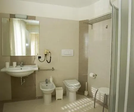 Montefiore Aparthotel San Baronto