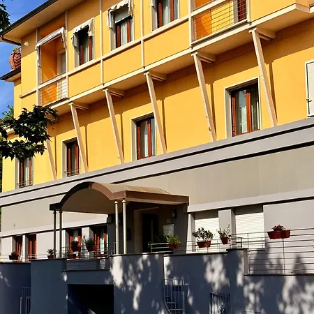 Montefiore Aparthotel