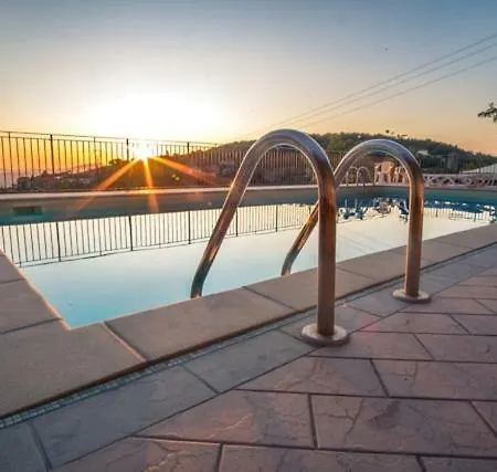 Montefiore Aparthotel San Baronto