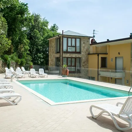 Montefiore Aparthotel